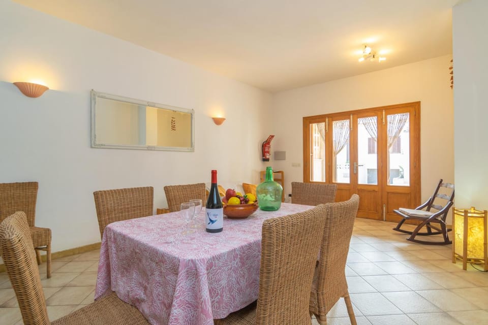 Other, Dining area