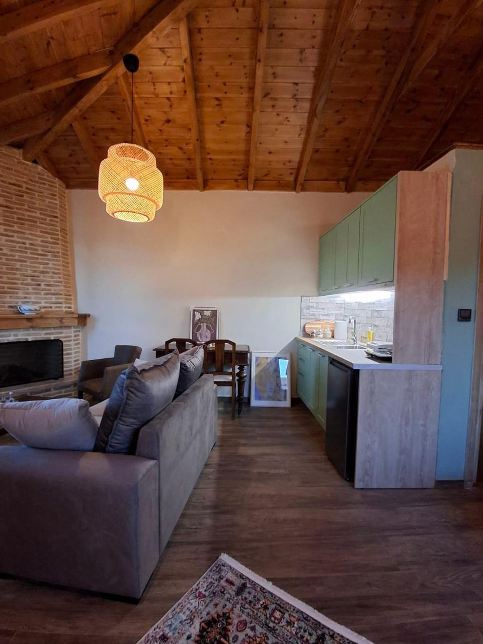 Kitchen or kitchenette, Living room, Seating area