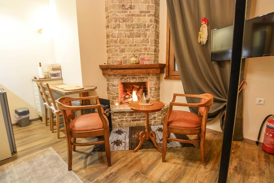 Living room, Seating area, flat iron