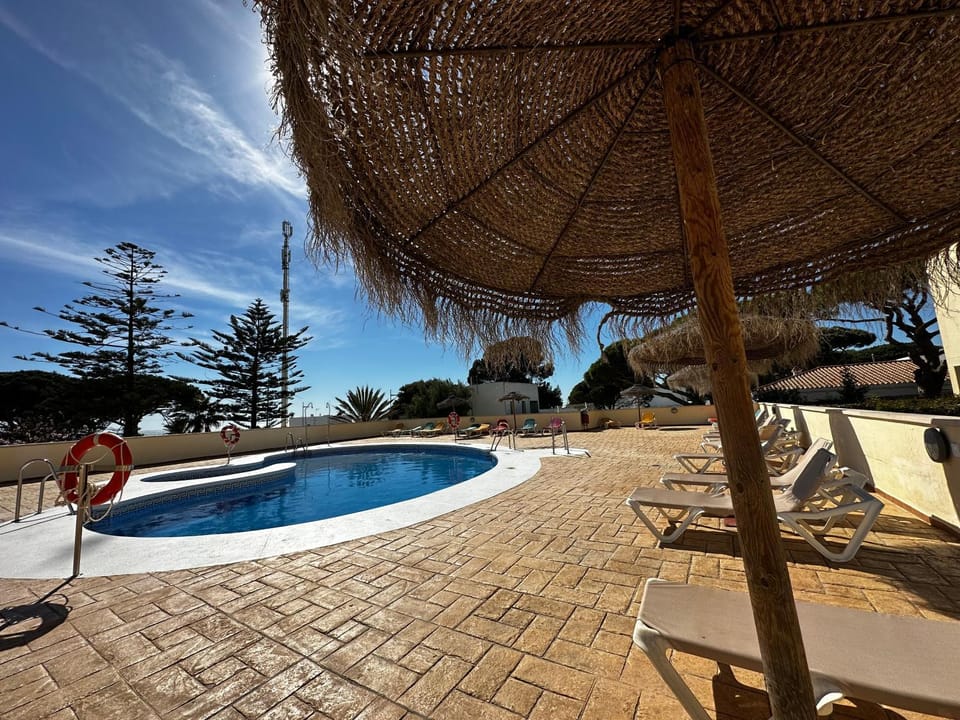 Pool view, Swimming pool, Swimming pool