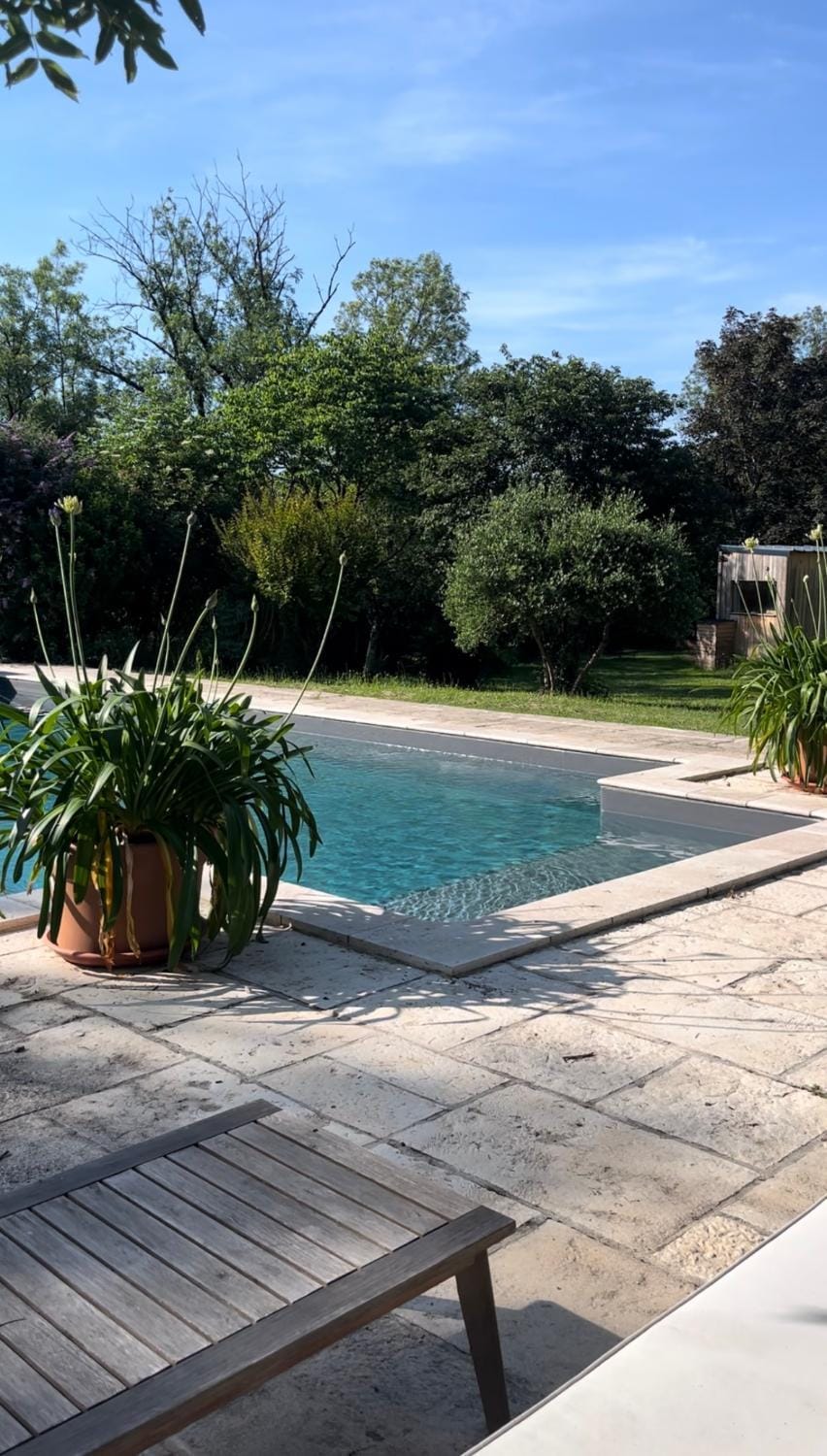 Les cabanes de Julie Campground/ 
RV Resort in Figeac