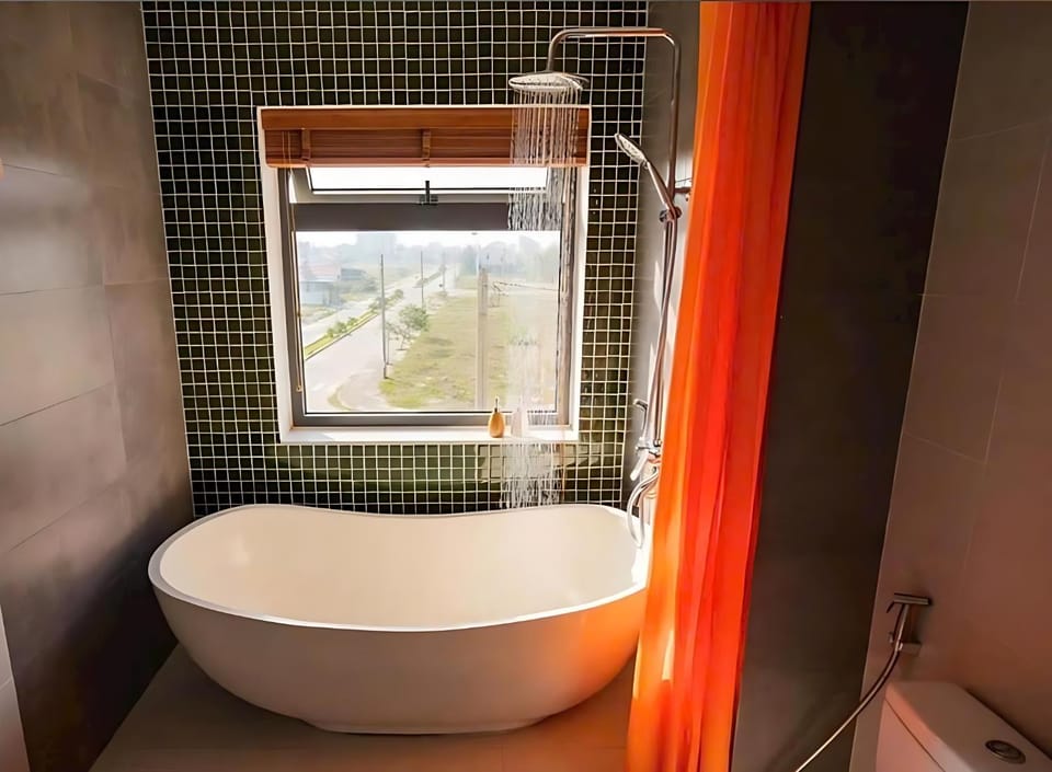 Bathroom, Public Bath, Bath