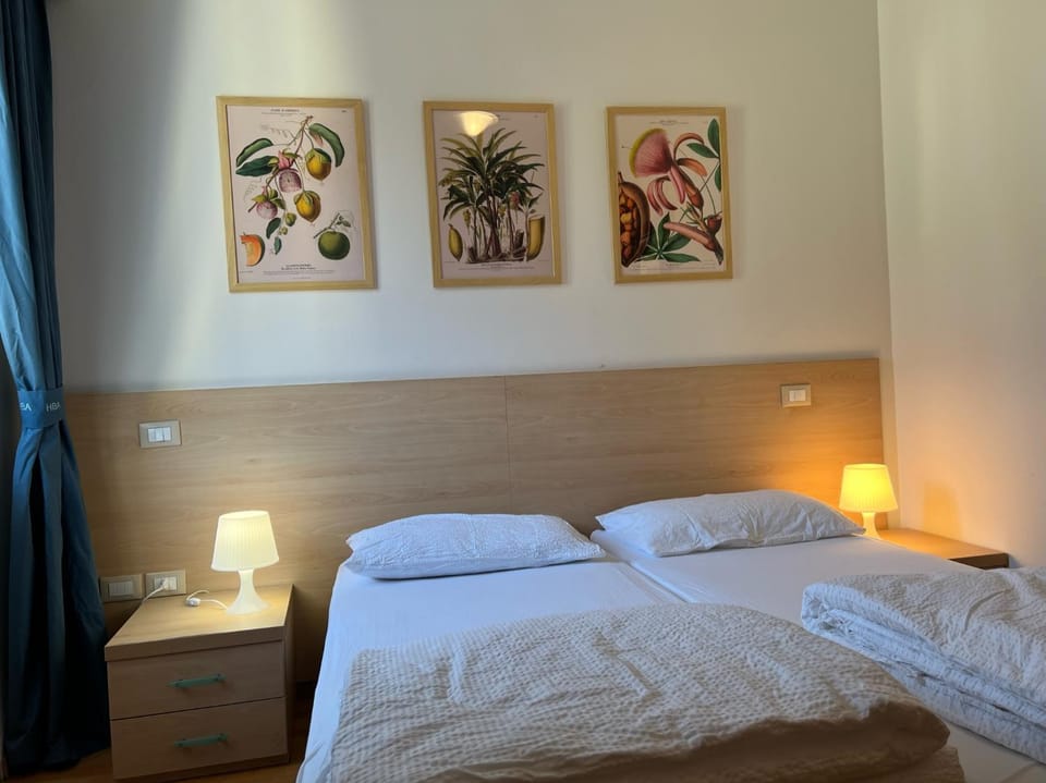 Family Baia 2, Apartments Baia Azzurra Apartment in Nago–Torbole