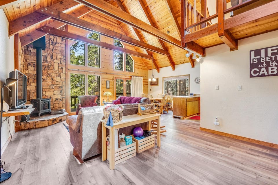 Tranquility in the Woods House in Arnold