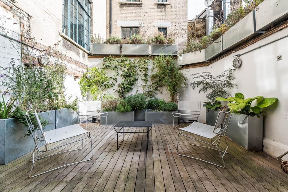 Property building, Patio, Spring, Day, Garden, View (from property/room), Seating area, Garden view