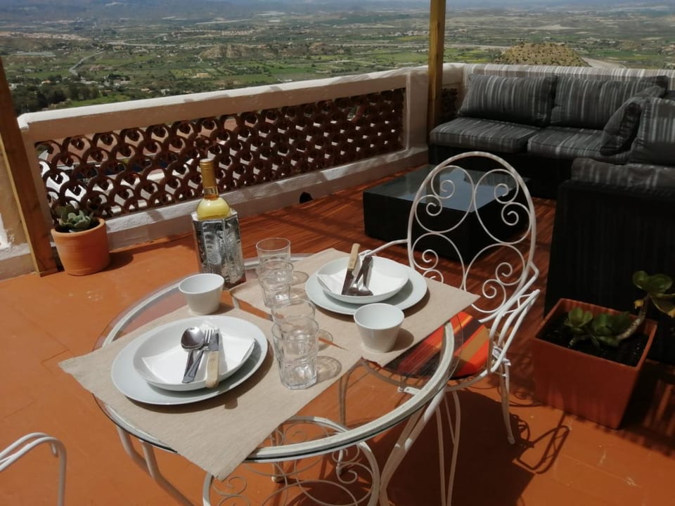 Off site, Bird's eye view, View (from property/room), View (from property/room), Balcony/Terrace, Balcony/Terrace, Dining area, Garden view, Garden view, Landmark view, Landmark view, Mountain view, Mountain view, Quiet street view