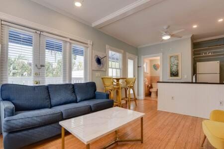Poolside Suite Apartment in Key West