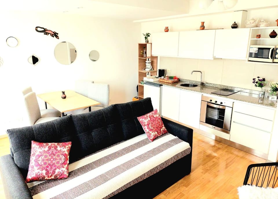 Living room, Dining area, kitchen