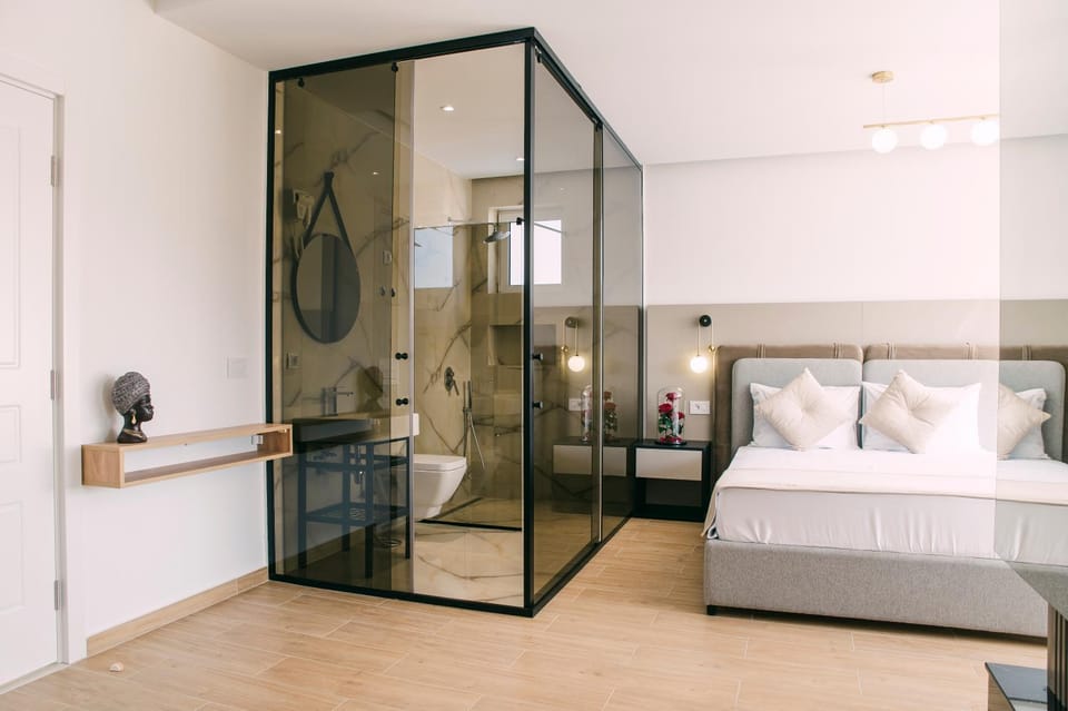 Bed, Bathroom, Bedroom