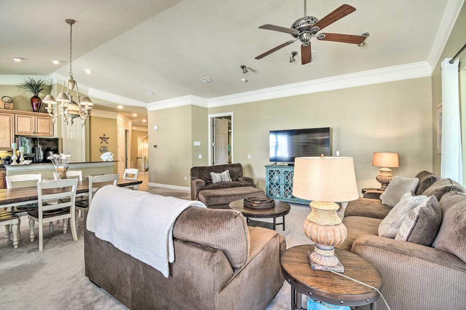 Gulf Shores Condo on Golf Course w/ Resort Perks! House in Gulf Shores