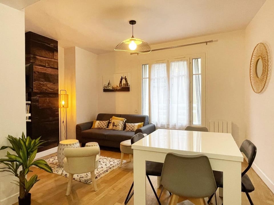 Le Grand Rapporteur Apartment in Chartres
