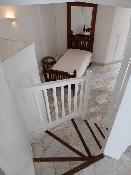 5 min from Orient Bay - perfect condo, Idolem résidence unité 6 - 57 Rue du Mont Vernon 1 Apartment in France