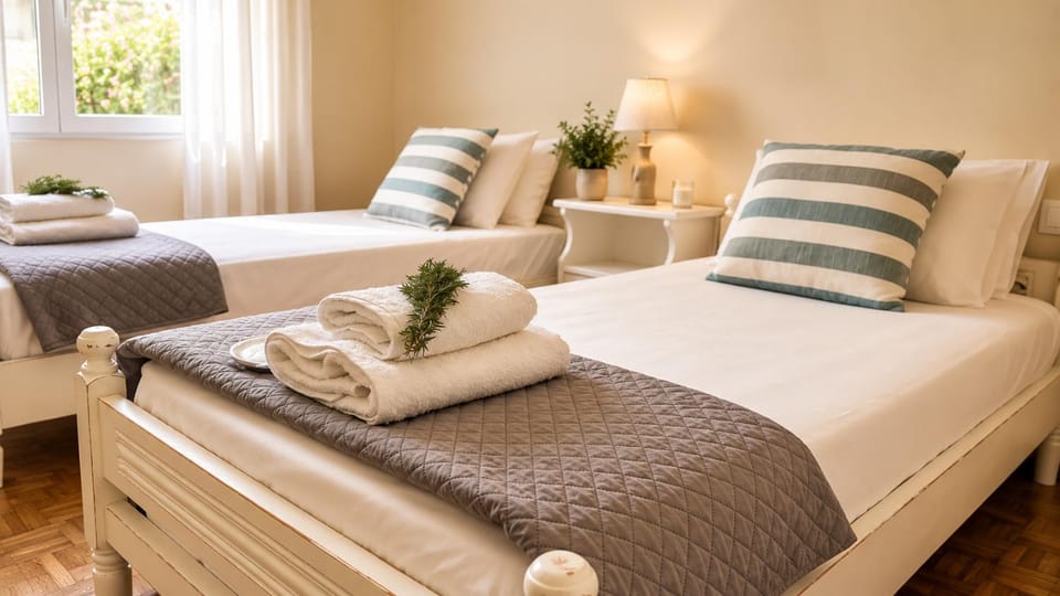 Bed, Photo of the whole room, Bedroom, Guests