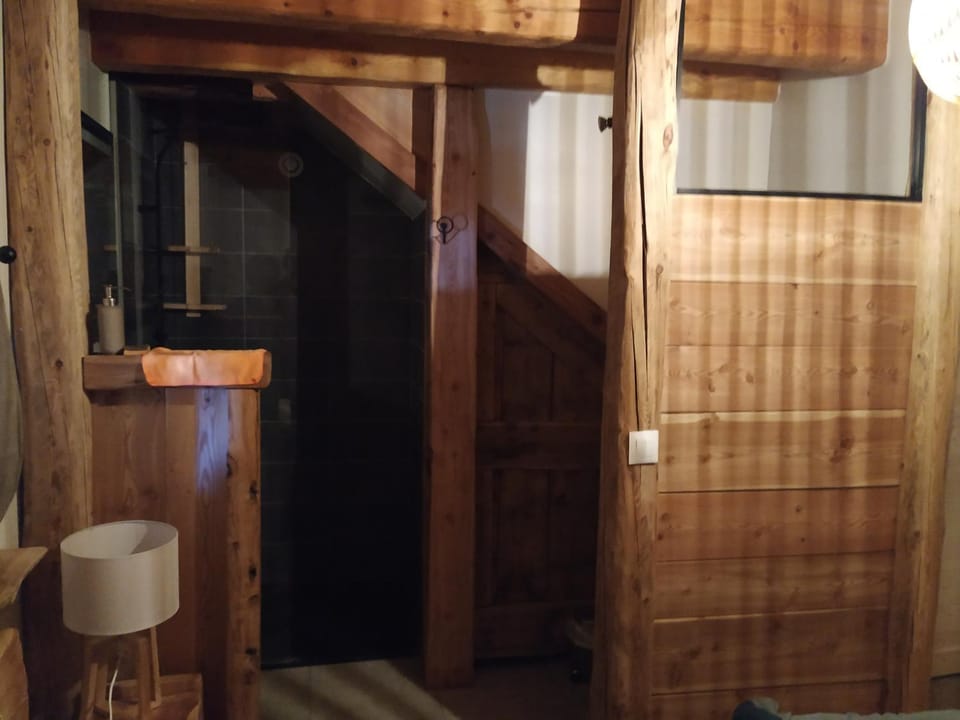 CHALET ARLETTE Chalet in Provence-Alpes-Côte d'Azur