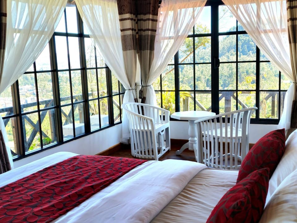 Bed, Photo of the whole room