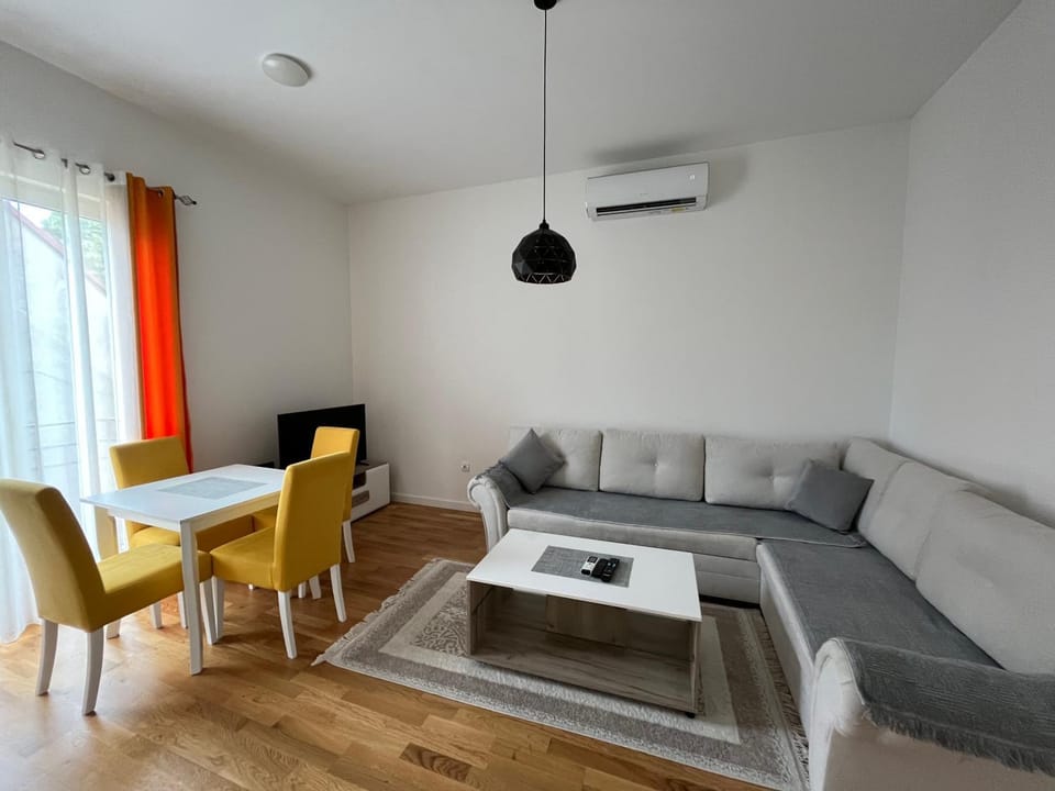 Apartment DORA Apartment in Montenegro