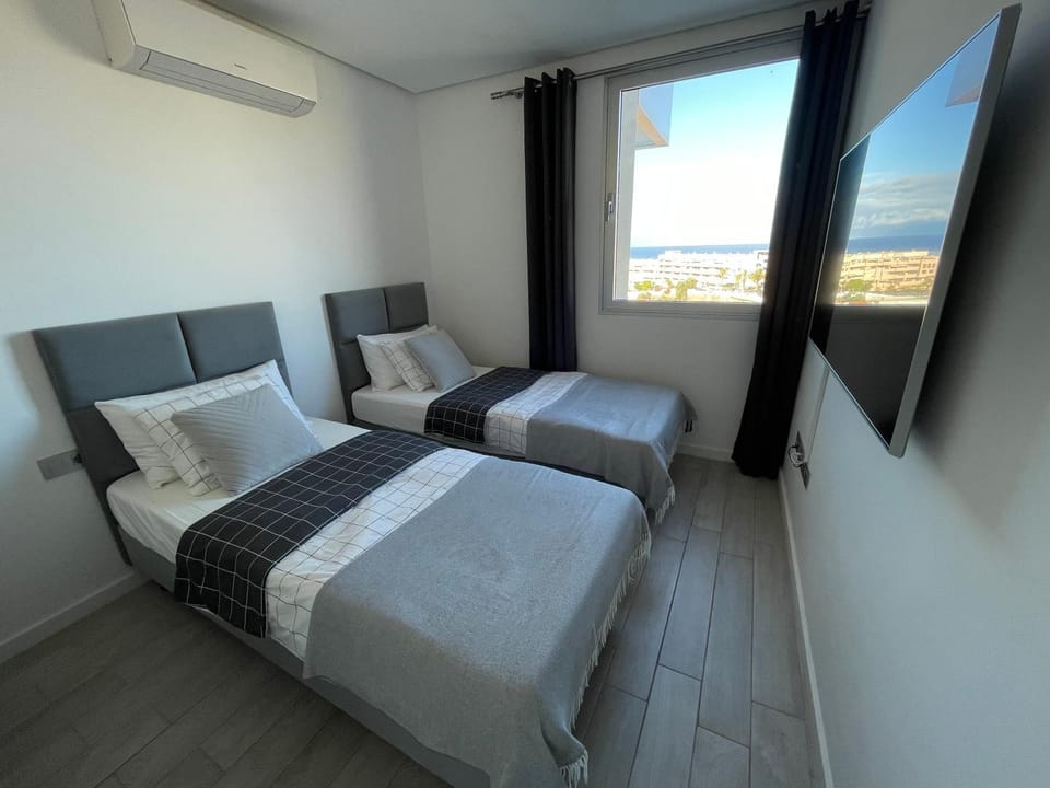 Ocean Garden Sunset Apartment - heated swimming pool Free WIFI Apartment in Canary Islands