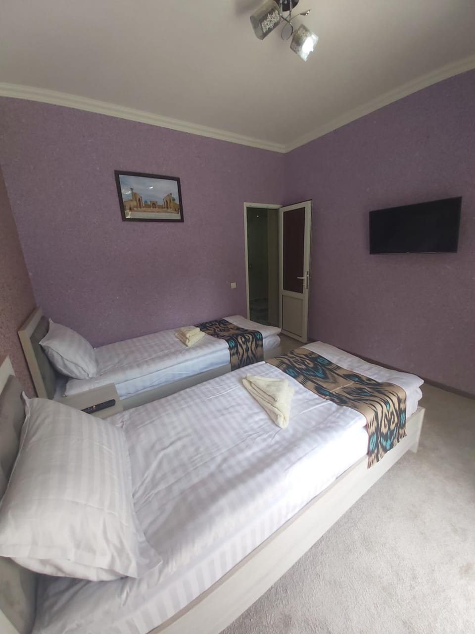 Bed, Photo of the whole room