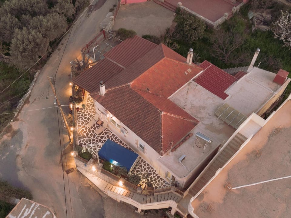 Property building, Bird's eye view