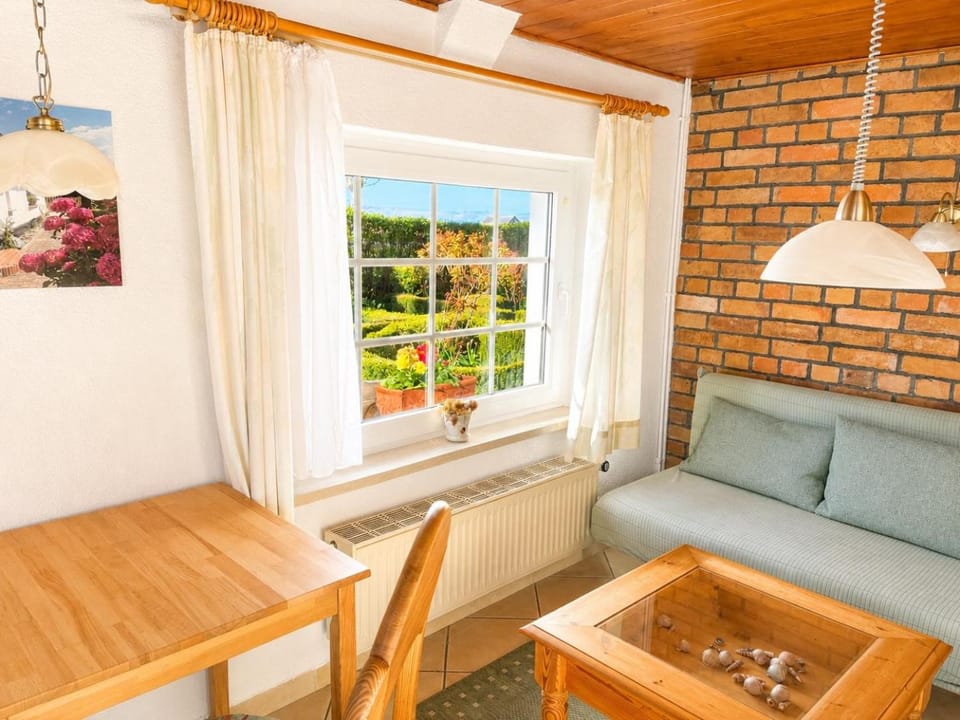 Reetdachtraum Apartment in Mecklenburg-Vorpommern, Germany
