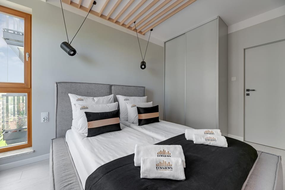 Bed, Photo of the whole room, Bedroom, towels, wardrobe