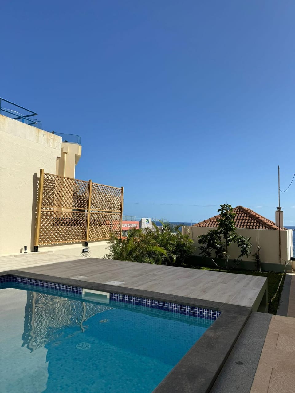 Pool view, Swimming pool
