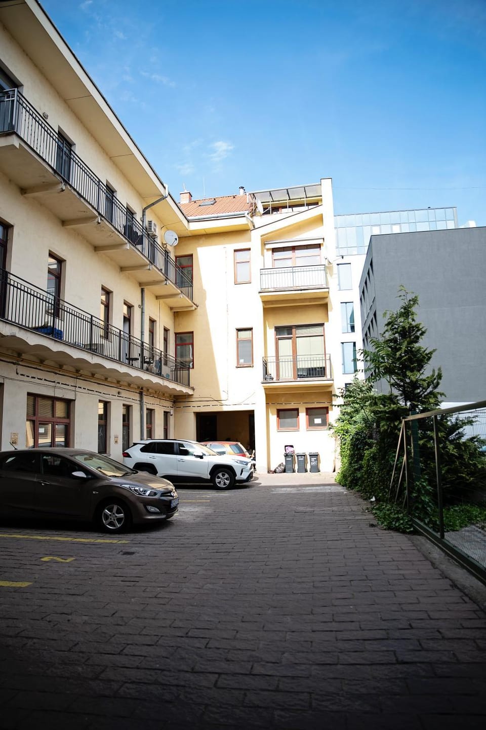 Inner courtyard view