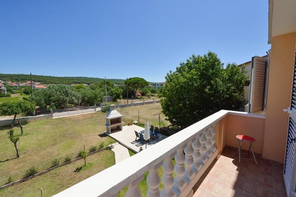 Balcony/Terrace, Garden view