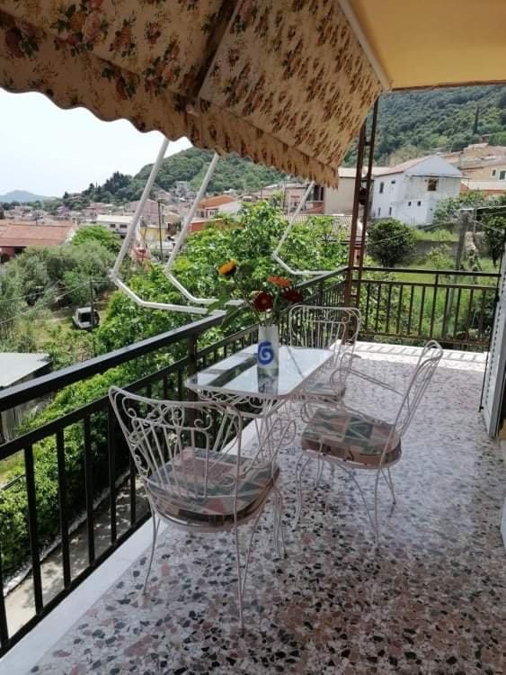 View (from property/room), Balcony/Terrace