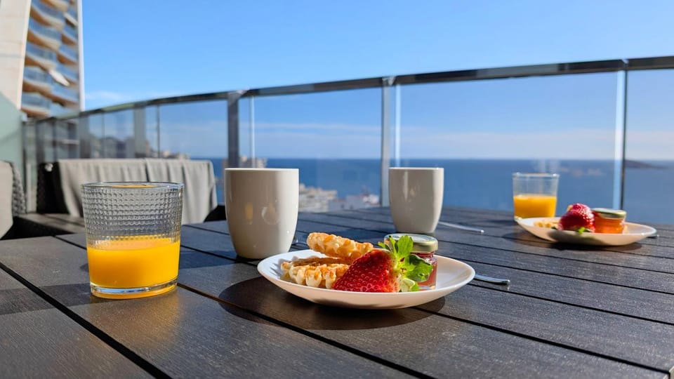 View (from property/room), Balcony/Terrace, Sea view