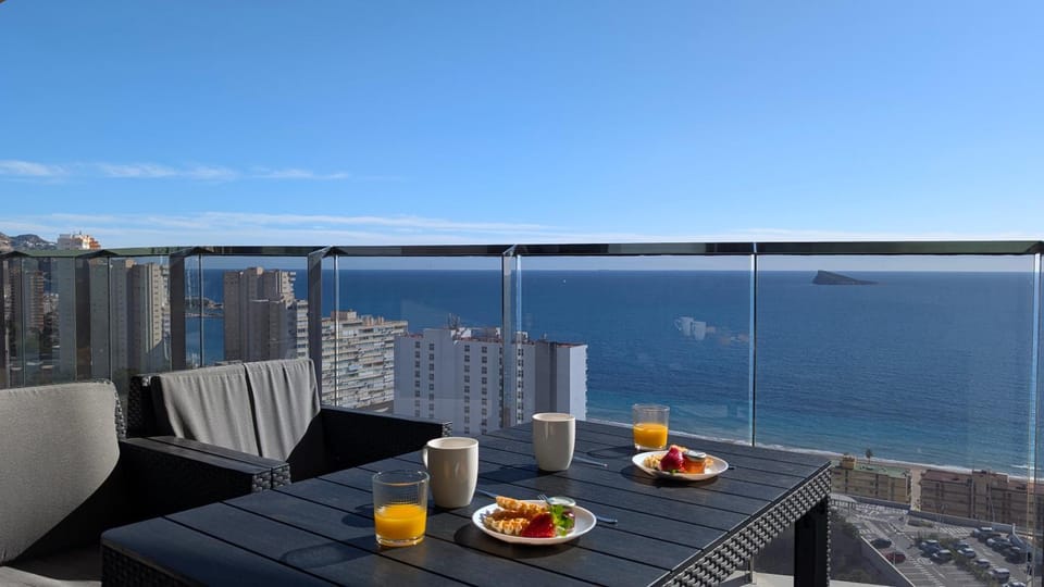 View (from property/room), Balcony/Terrace, Sea view