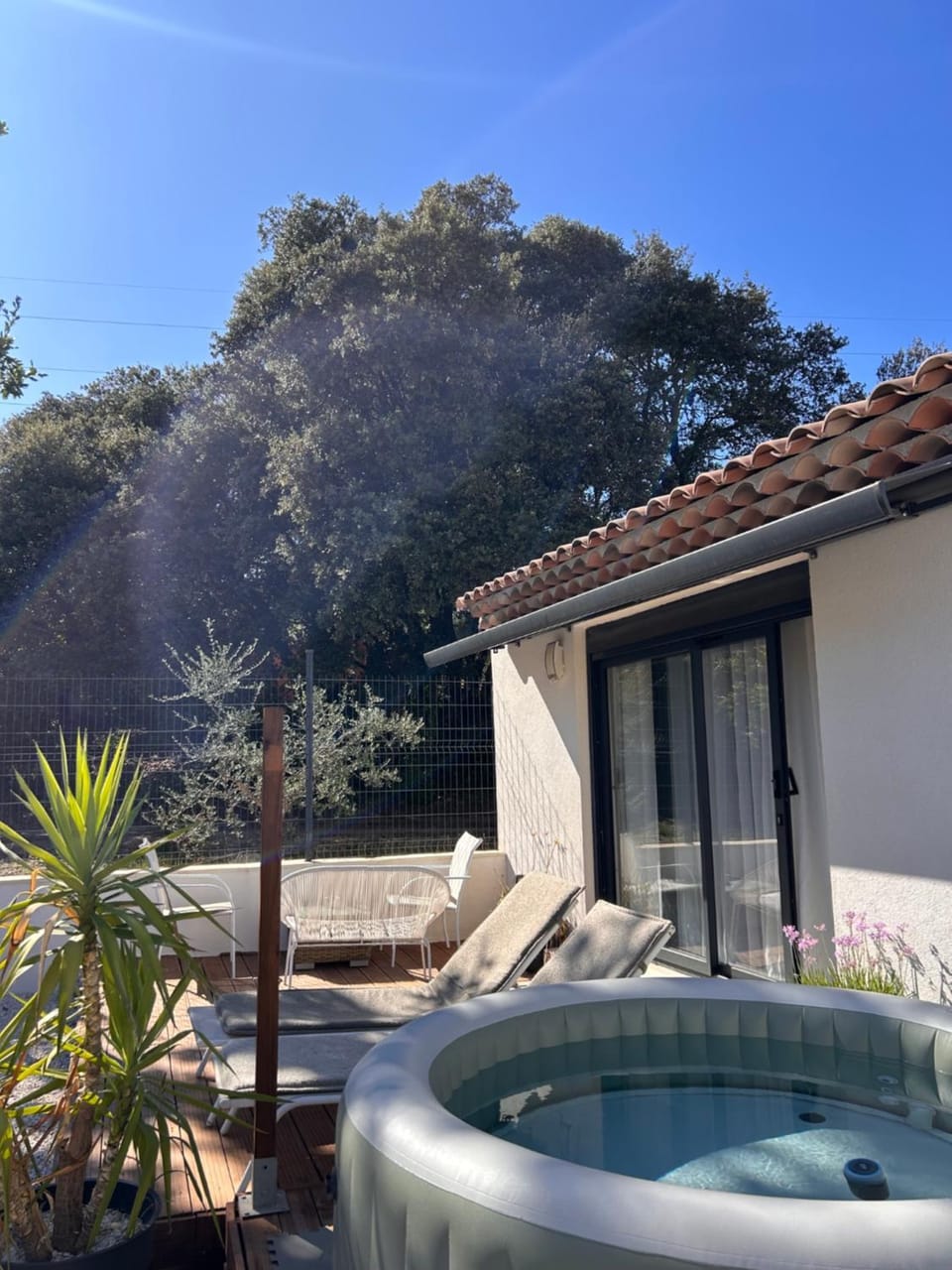 Natural landscape, Hot Tub, sunbed