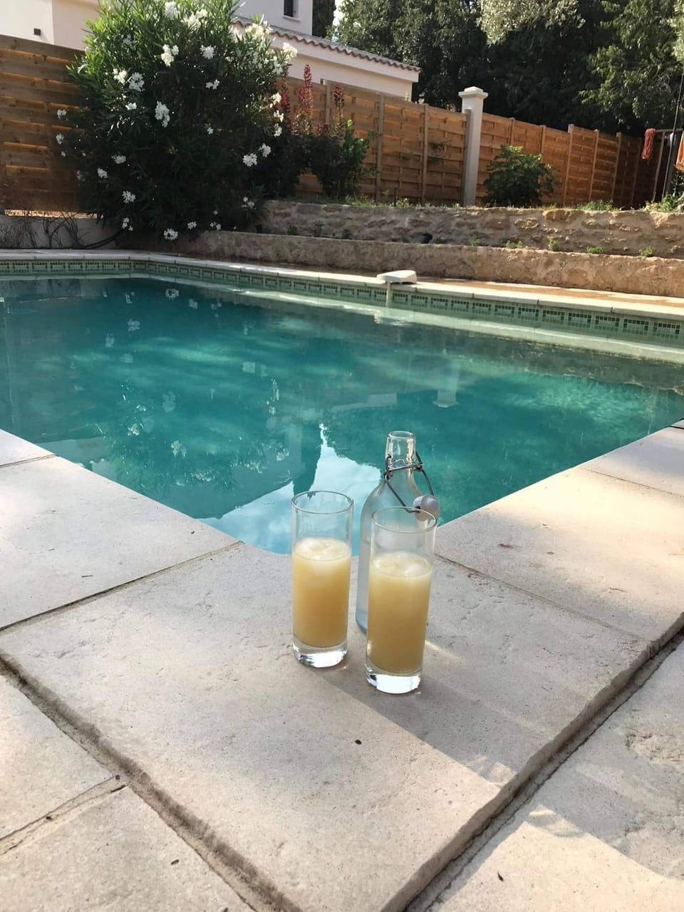 Pool view, Swimming pool, Drinks
