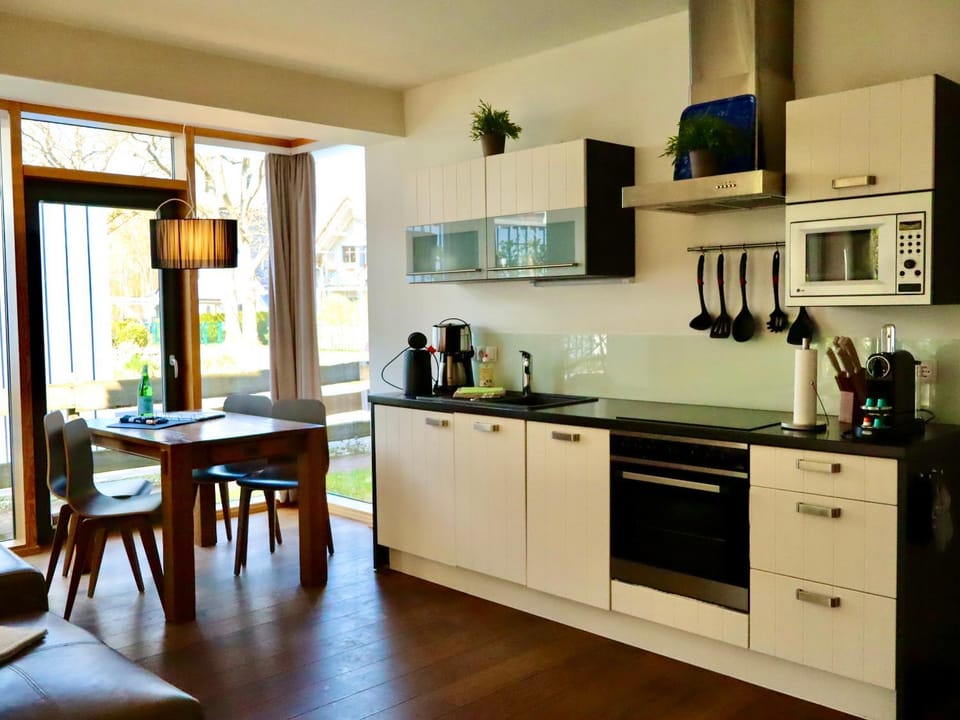 Wellness-FeWo "Rittersporn" mit Sauna, Kamin & Terrasse Apartment in Zingst