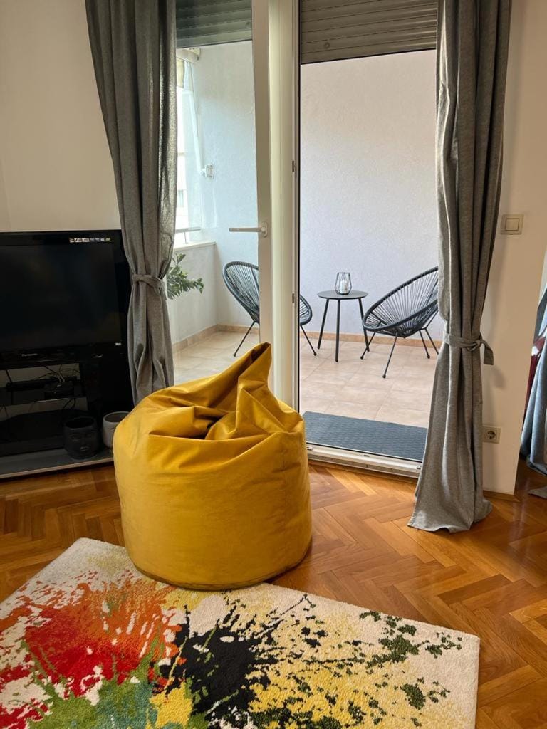 Balcony/Terrace, Living room