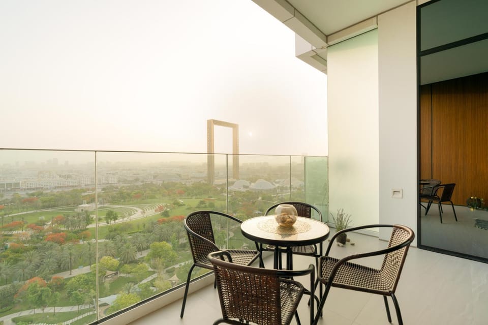 View (from property/room), Balcony/Terrace, City view, Garden view, Landmark view, Street view, Quiet street view