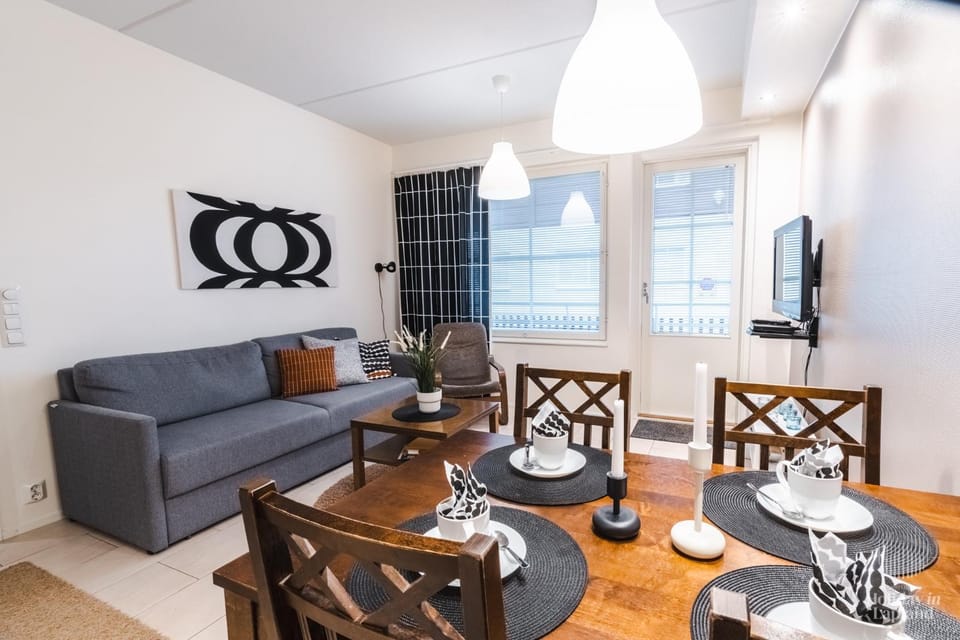 Living room, Bedroom