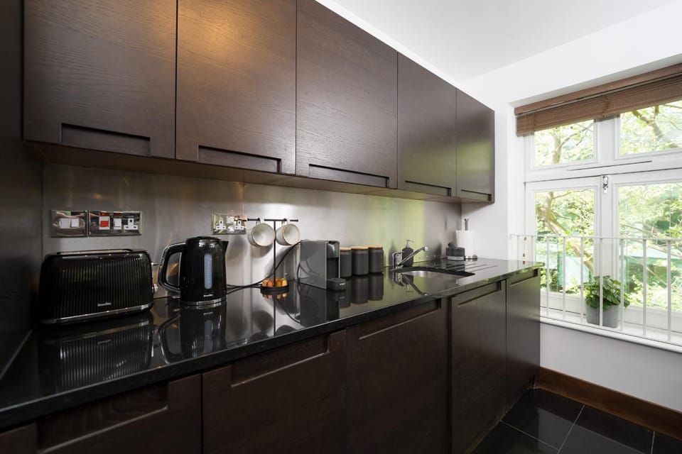 Coffee/tea facilities, Kitchen or kitchenette