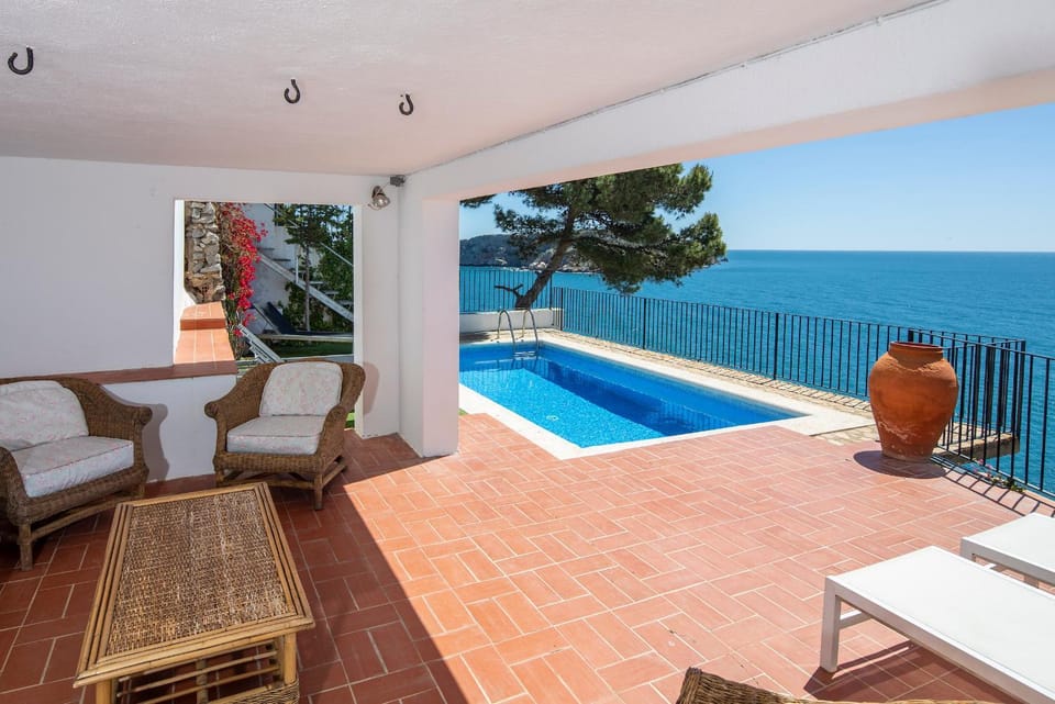 Garden, Balcony/Terrace, Sea view, Swimming pool