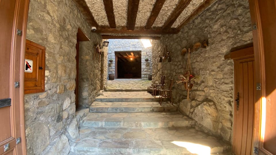 Property building, Patio, Lobby or reception, Inner courtyard view
