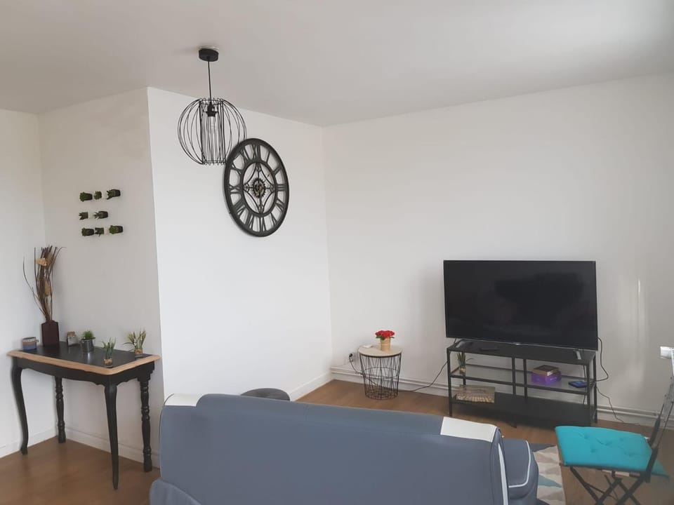 Living room, Lounge or bar