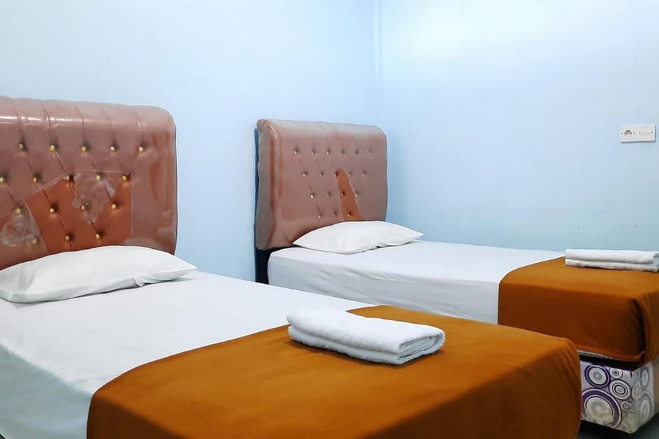Prima Homestay Mentawai Mitra RedDoorz Hotel in West Sumatra, Indonesia
