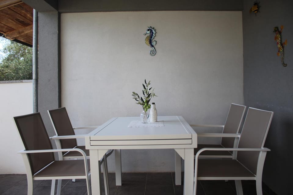 Balcony/Terrace, Dining area