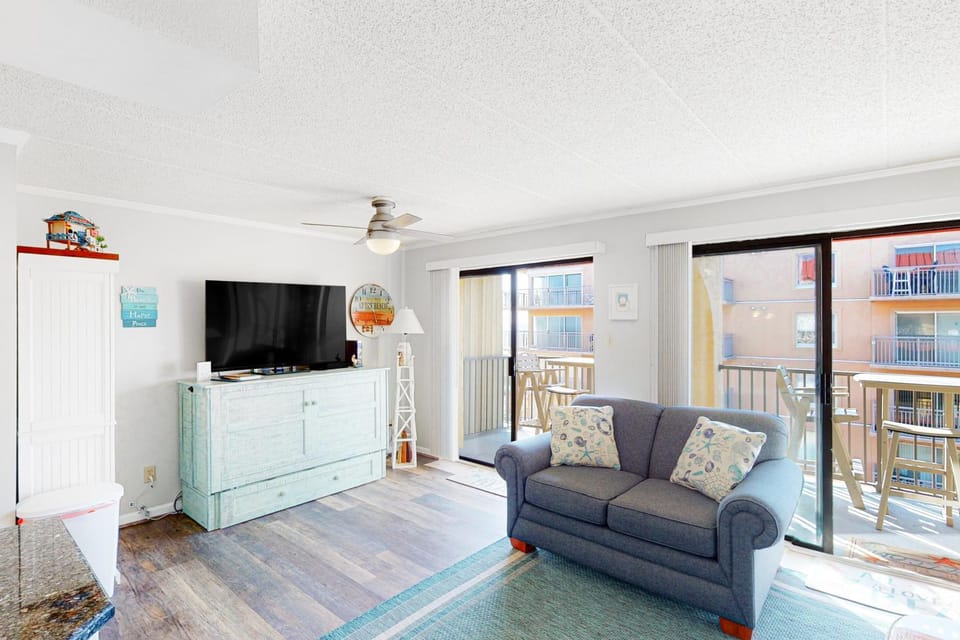 Surfs Edge 400 Apartment in Ocean City