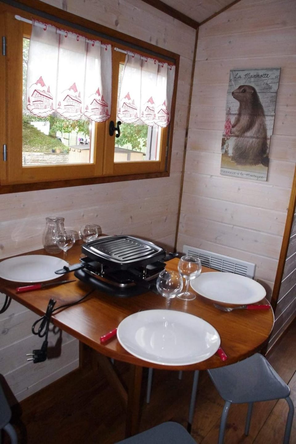 Roulotte La Marmotte Chalet in Grand Est