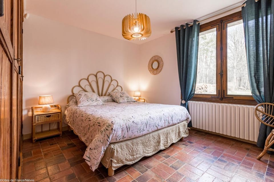 Petit Paradis au coeur du Morvan House in Bourgogne-Franche-Comté
