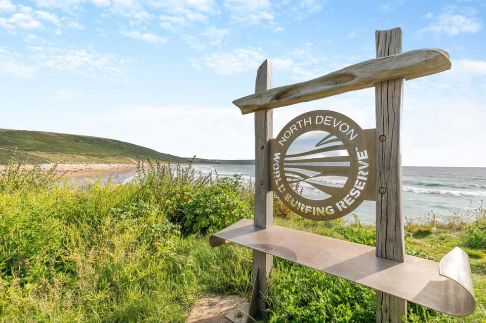 Nearby landmark, Day, Natural landscape, Sea view