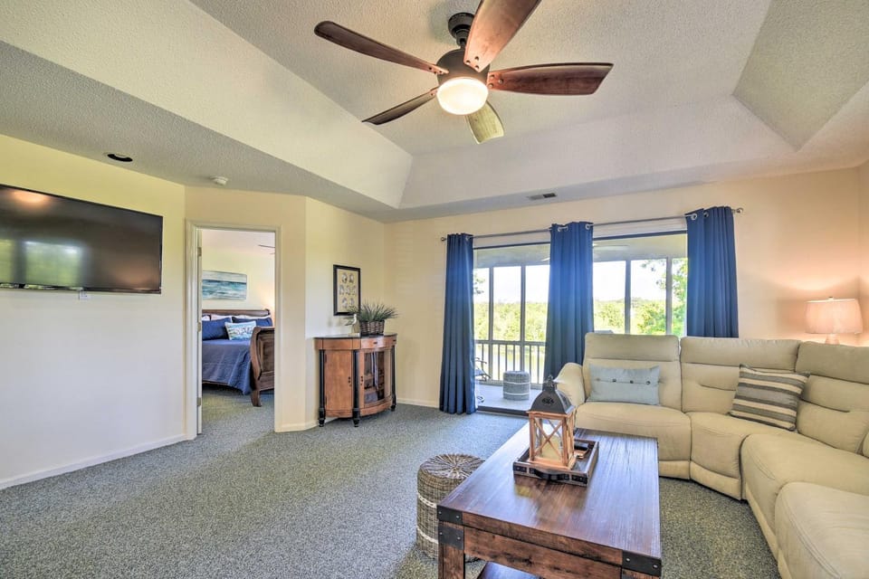 Sea Trail Resort Villas Condo w/ Community Perks! House in Sunset Beach