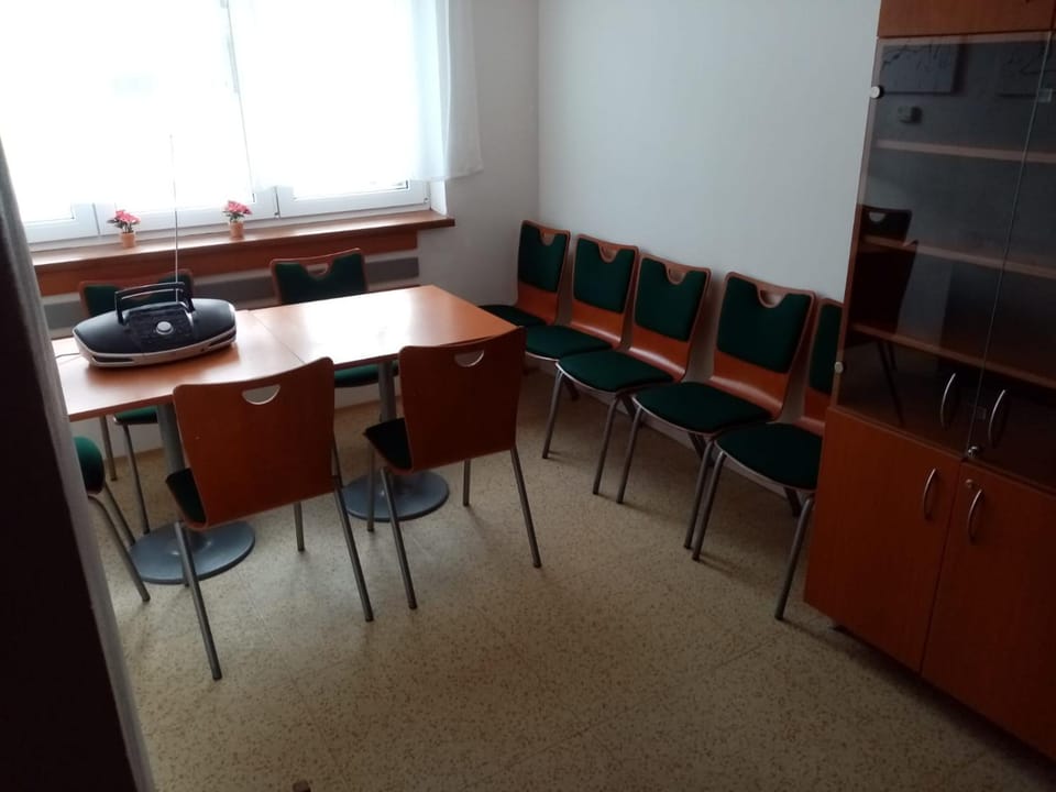 Communal lounge/ TV room, Dining area