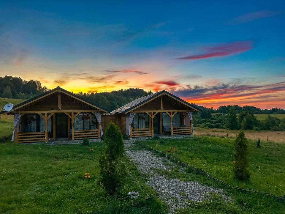 Căsuțele din Poiană Nature lodge in Romania